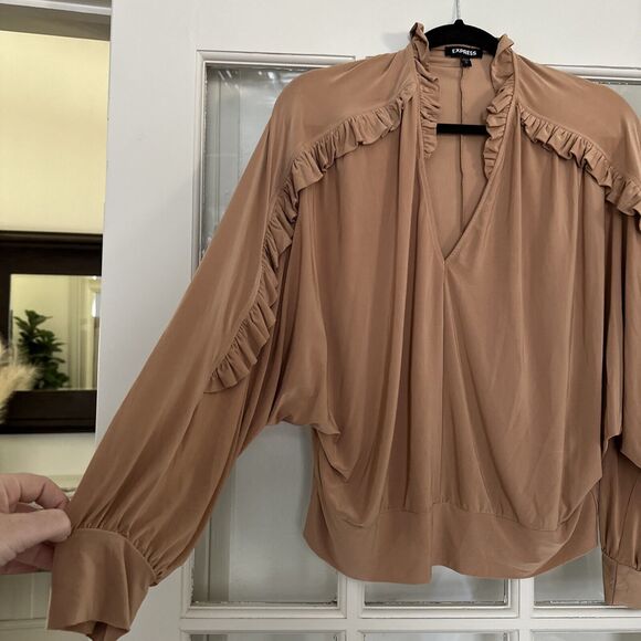 EXPRESS Rust Ruffle Accent Blouse Womens S Western V Neck Dolman Sleeve - Picture 3 of 10
